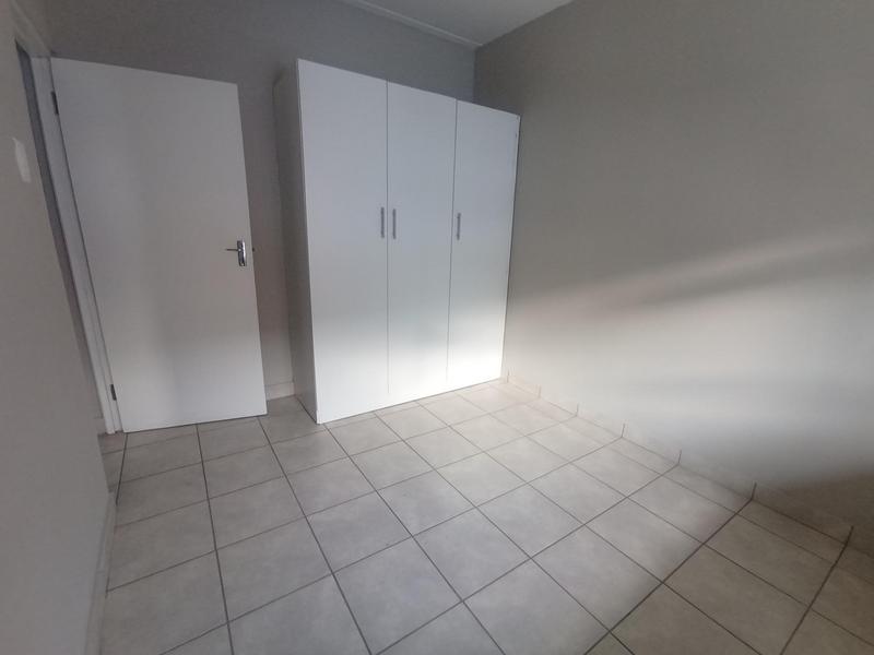 To Let 2 Bedroom Property for Rent in Groblerpark Gauteng