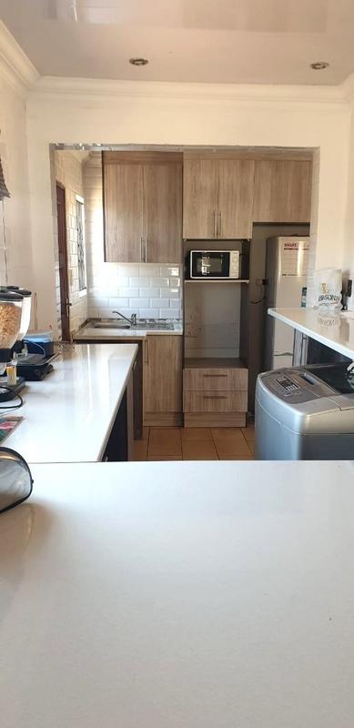 3 Bedroom Property for Sale in Protea Glen Gauteng