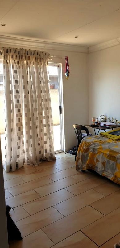 3 Bedroom Property for Sale in Protea Glen Gauteng