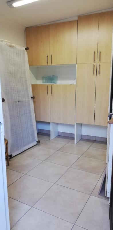 To Let 1 Bedroom Property for Rent in Wilro Park Gauteng