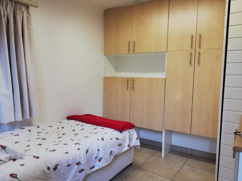 To Let 1 Bedroom Property for Rent in Wilro Park Gauteng