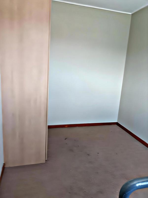 2 Bedroom Property for Sale in Milpark Gauteng