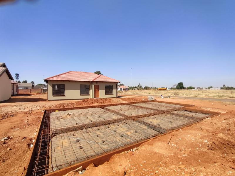 3 Bedroom Property for Sale in Crystal Park Gauteng