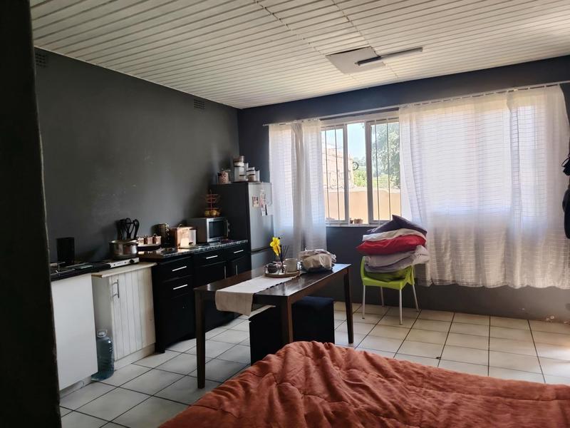 7 Bedroom Property for Sale in Bezuidenhout Valley Gauteng