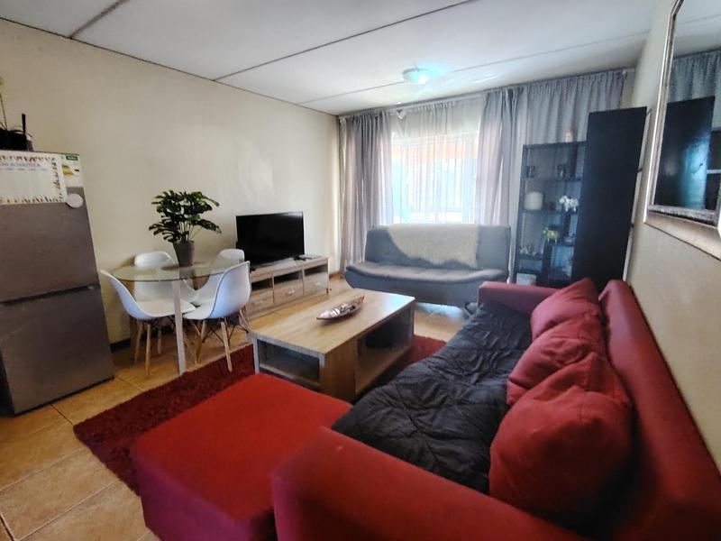 To Let 2 Bedroom Property for Rent in Clubview Gauteng