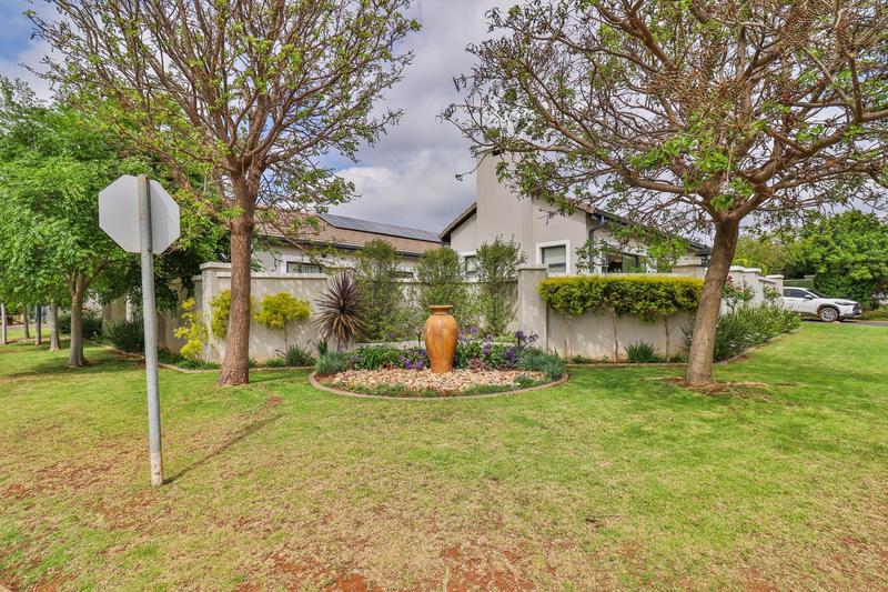 To Let 4 Bedroom Property for Rent in Midlands Estate Gauteng