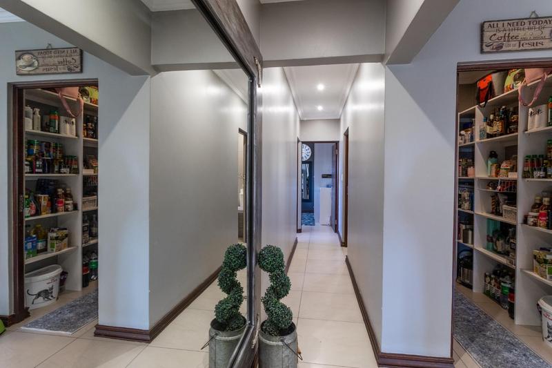 3 Bedroom Property for Sale in Midstream Hill Gauteng