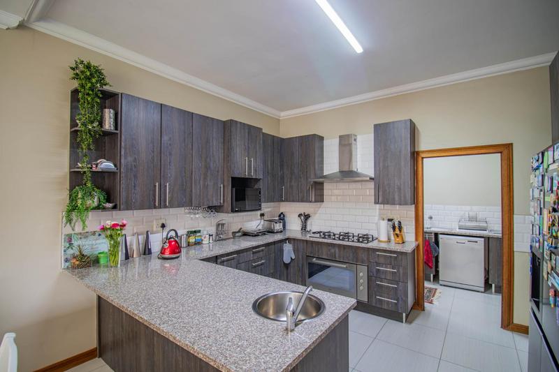 4 Bedroom Property for Sale in Midstream Ridge Gauteng