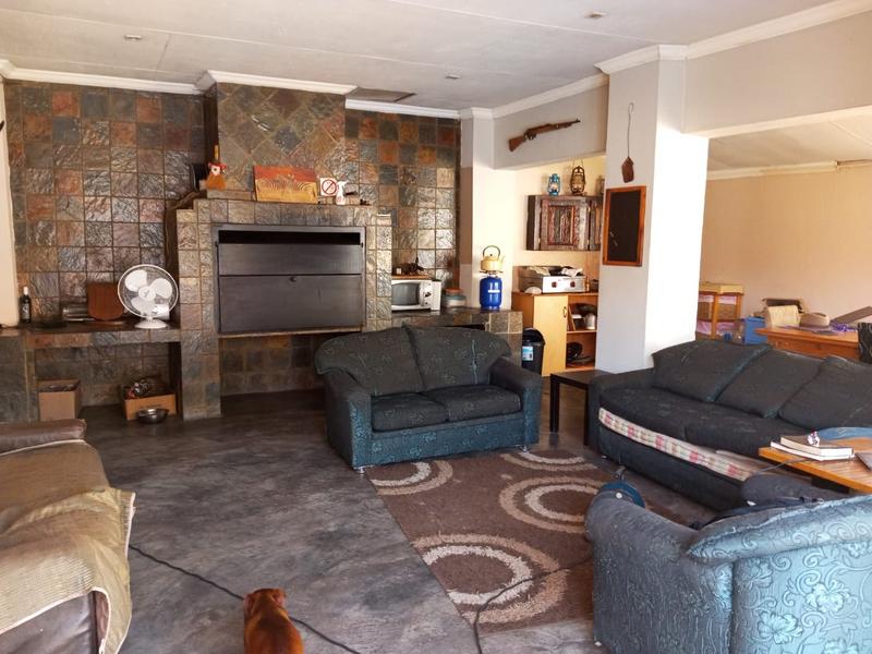4 Bedroom Property for Sale in Rowhill Gauteng