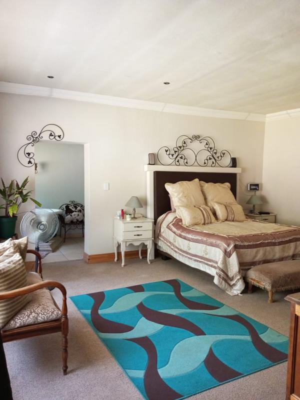 4 Bedroom Property for Sale in Rowhill Gauteng