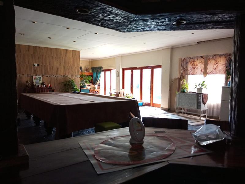 4 Bedroom Property for Sale in Rowhill Gauteng