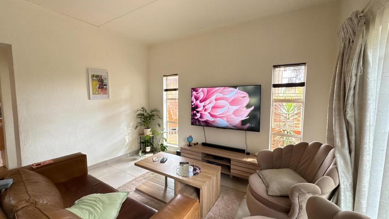 3 Bedroom Property for Sale in Wilgeheuwel Gauteng
