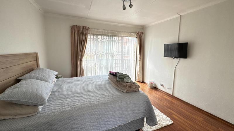 3 Bedroom Property for Sale in Wilgeheuwel Gauteng