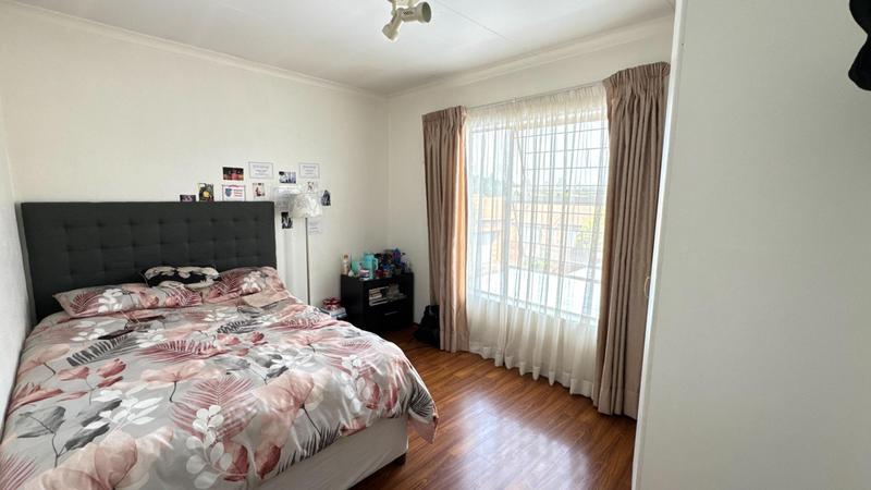 3 Bedroom Property for Sale in Wilgeheuwel Gauteng