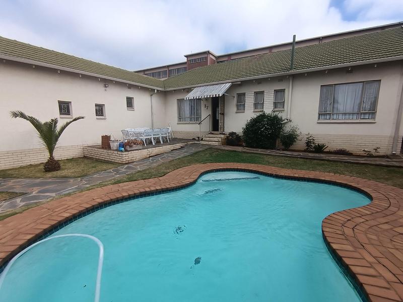 3 Bedroom Property for Sale in Symhurst Gauteng