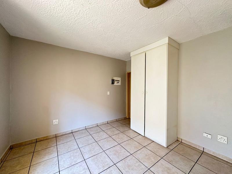 To Let 0 Bedroom Property for Rent in Kosmosdal Gauteng