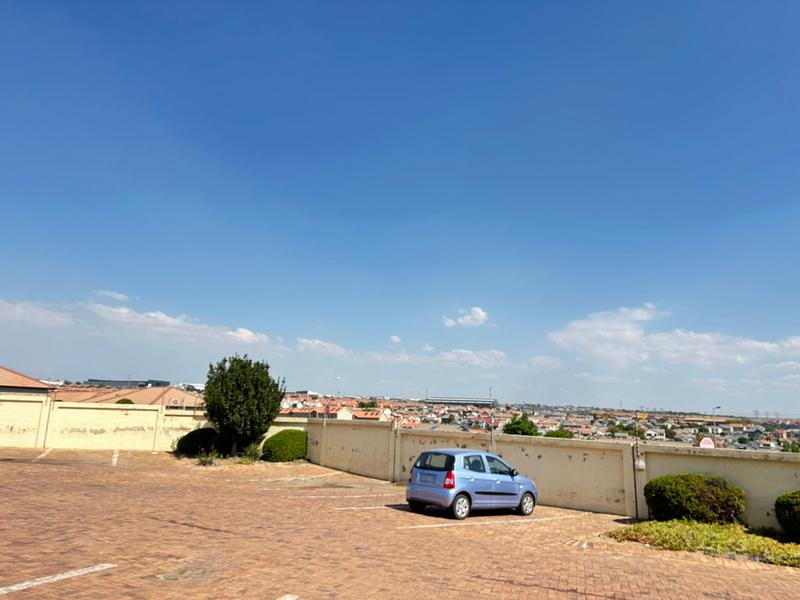 To Let 0 Bedroom Property for Rent in Kosmosdal Gauteng
