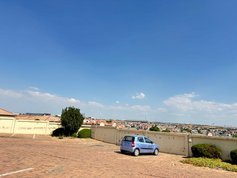 To Let 0 Bedroom Property for Rent in Kosmosdal Gauteng
