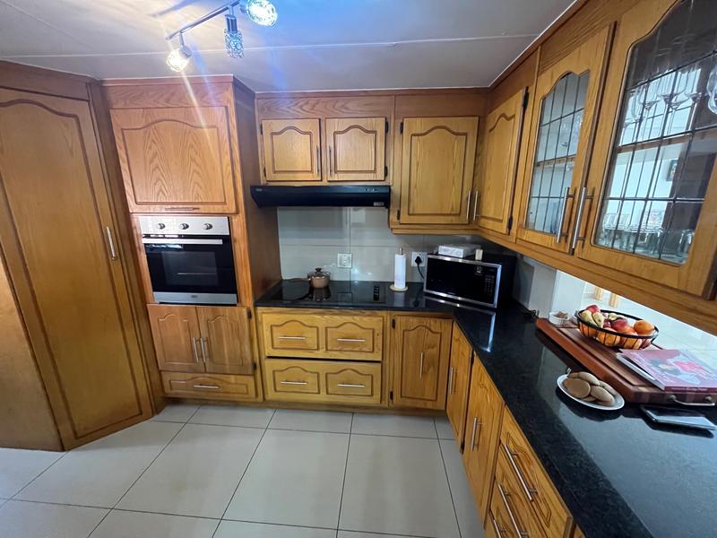 To Let 3 Bedroom Property for Rent in Waterkloof A H Gauteng