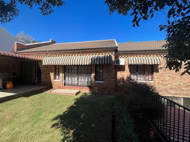 To Let 3 Bedroom Property for Rent in Waterkloof A H Gauteng