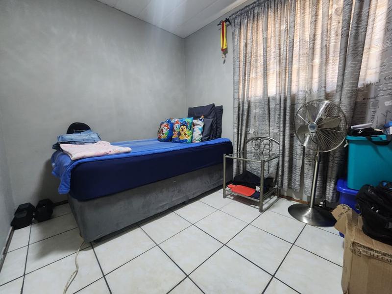 3 Bedroom Property for Sale in Verwoerdpark Gauteng