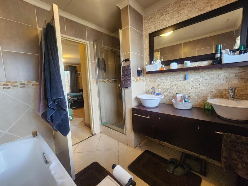 0 Bedroom Property for Sale in Verwoerdpark Gauteng