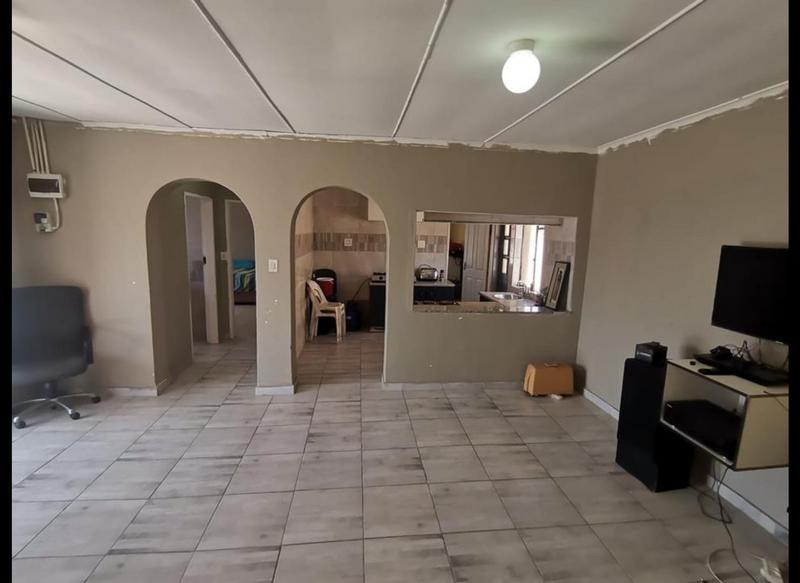 3 Bedroom Property for Sale in Kibler Park Gauteng