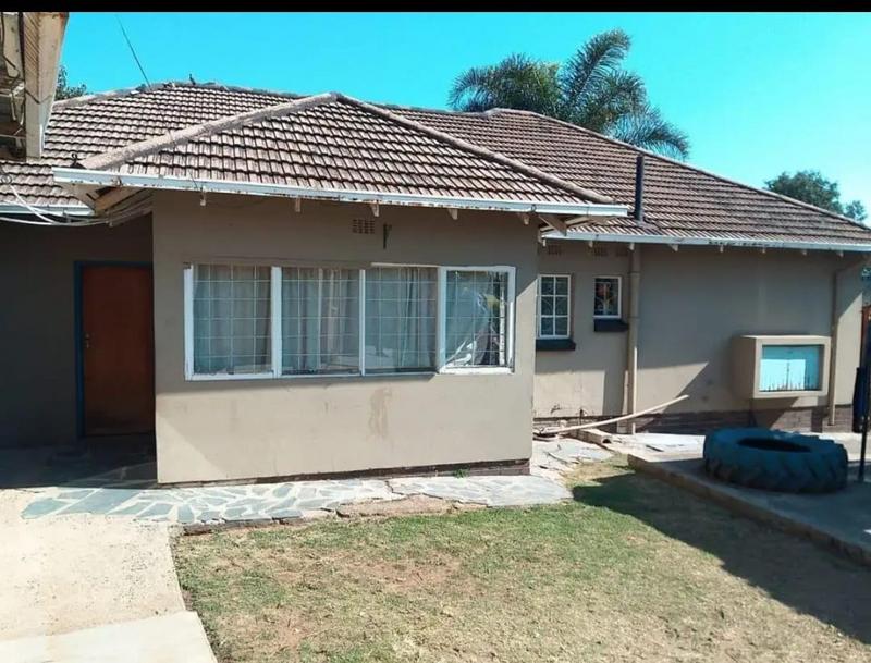 0 Bedroom Property for Sale in Robertsham Gauteng