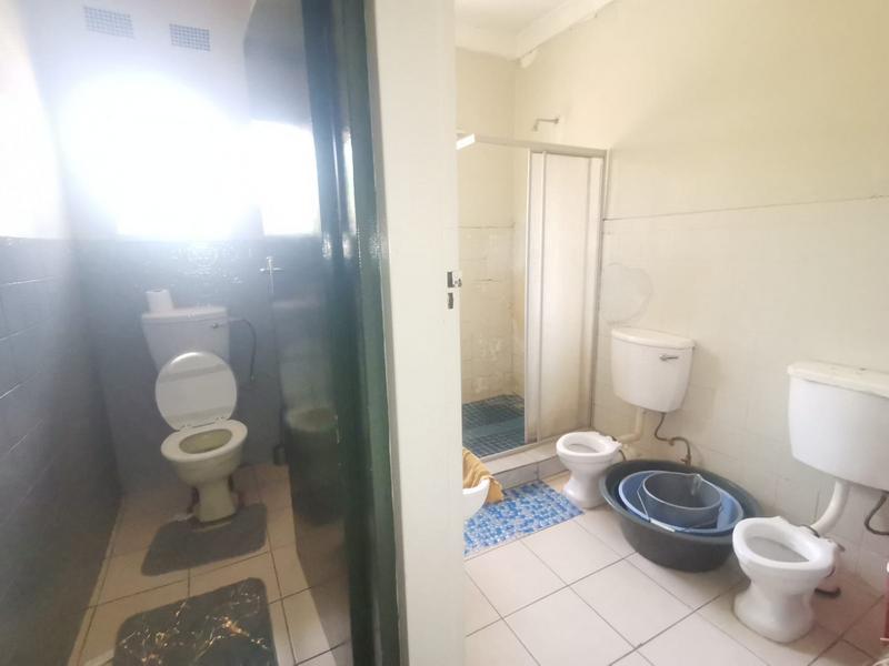 0 Bedroom Property for Sale in Robertsham Gauteng