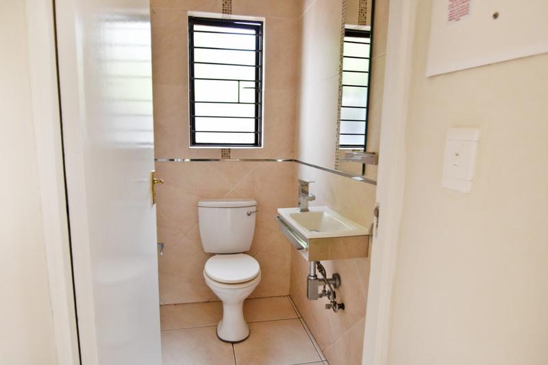 To Let 3 Bedroom Property for Rent in Morningside Gauteng