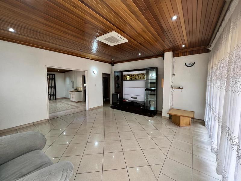 To Let 5 Bedroom Property for Rent in Laudium Gauteng
