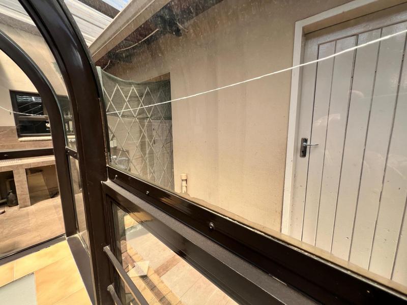 To Let 5 Bedroom Property for Rent in Laudium Gauteng