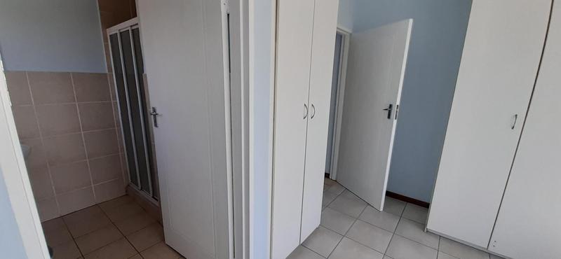 To Let 3 Bedroom Property for Rent in Valhalla Gauteng