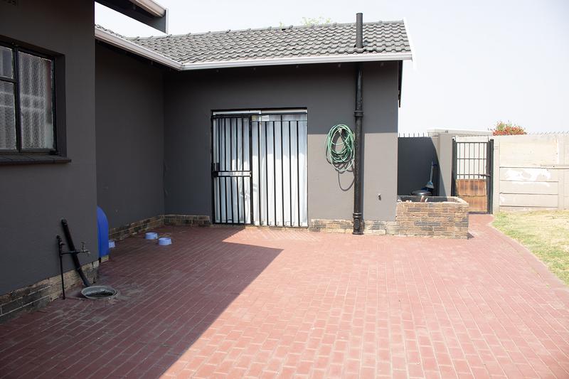 3 Bedroom Property for Sale in Elspark Gauteng