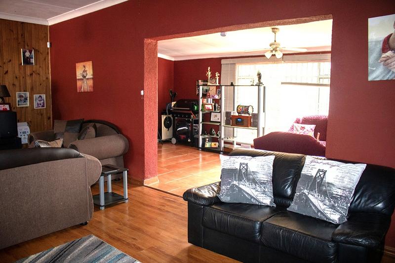 3 Bedroom Property for Sale in Elspark Gauteng