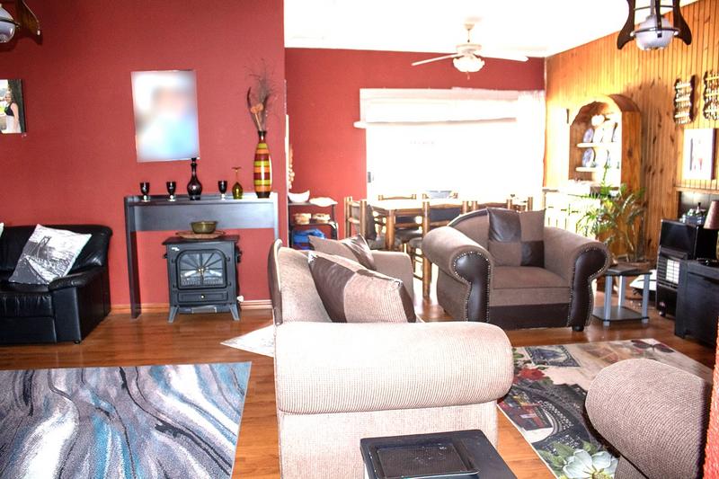 3 Bedroom Property for Sale in Elspark Gauteng