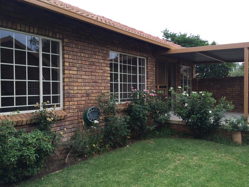 2 Bedroom Property for Sale in Amberfield Glen Gauteng