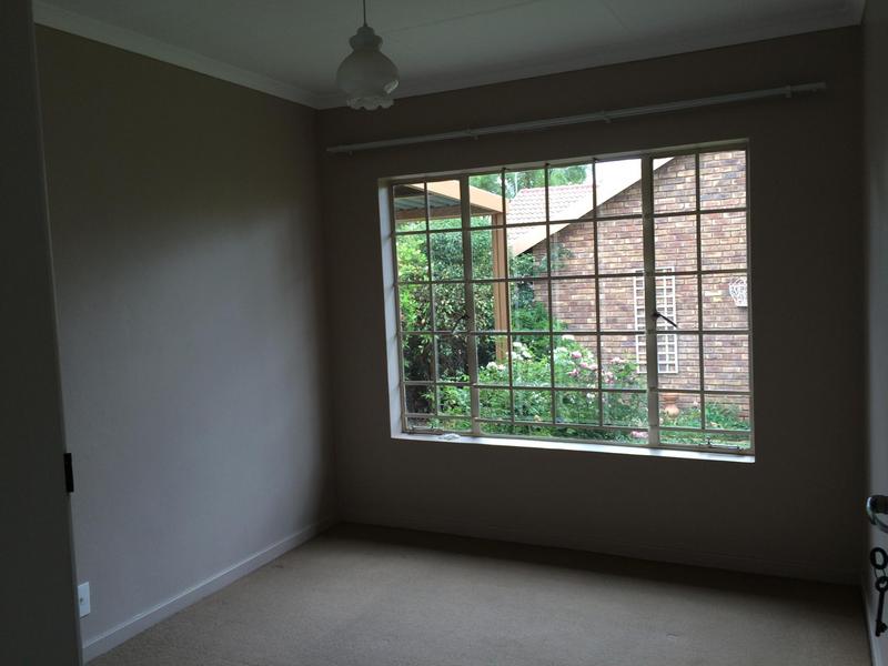 2 Bedroom Property for Sale in Amberfield Glen Gauteng
