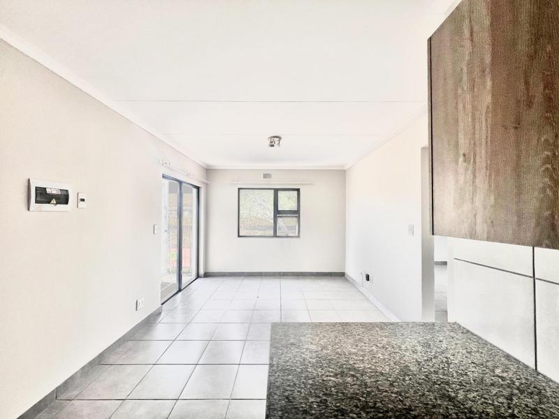 To Let 2 Bedroom Property for Rent in Halfway House Gauteng