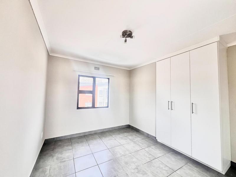 To Let 2 Bedroom Property for Rent in Halfway House Gauteng
