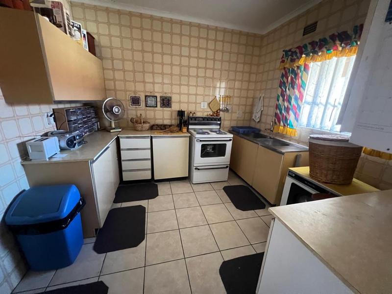 2 Bedroom Property for Sale in Greenhills Gauteng