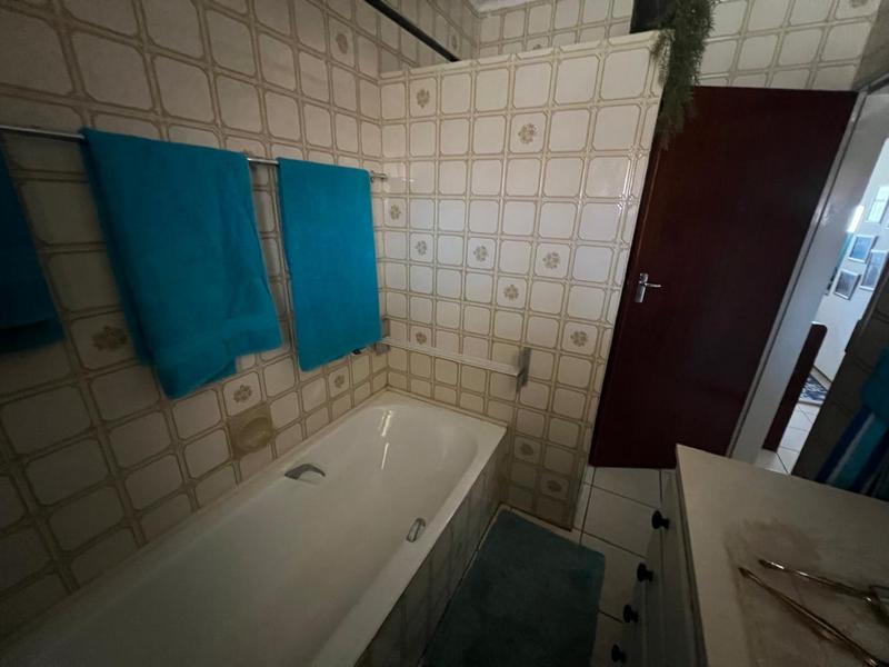 2 Bedroom Property for Sale in Greenhills Gauteng