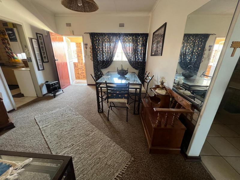 2 Bedroom Property for Sale in Greenhills Gauteng