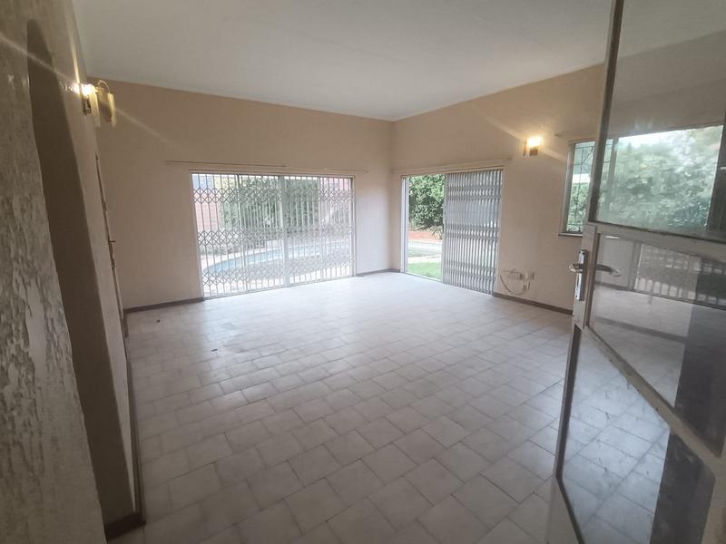 To Let 4 Bedroom Property for Rent in Edelweiss Gauteng