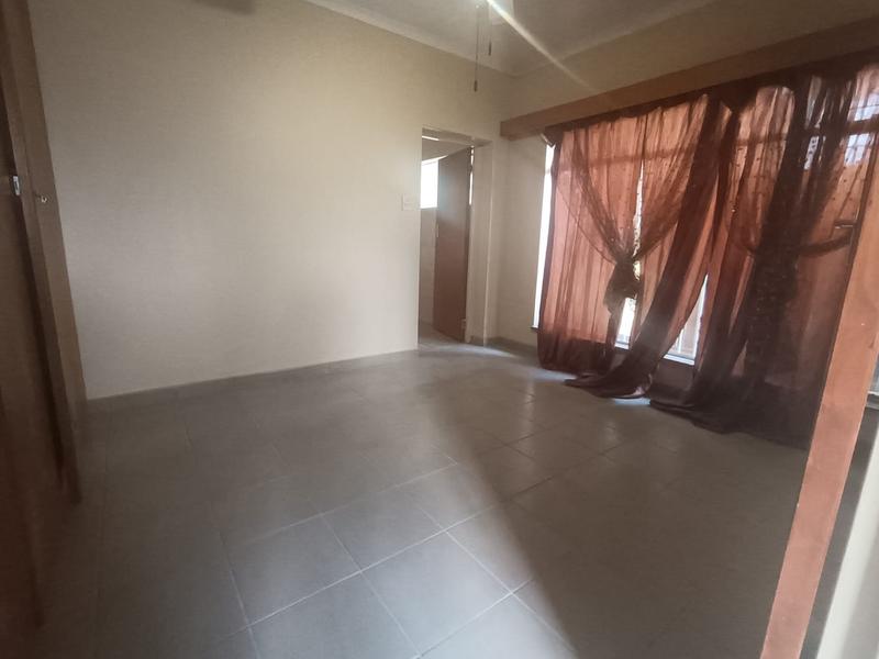 To Let 4 Bedroom Property for Rent in Edelweiss Gauteng