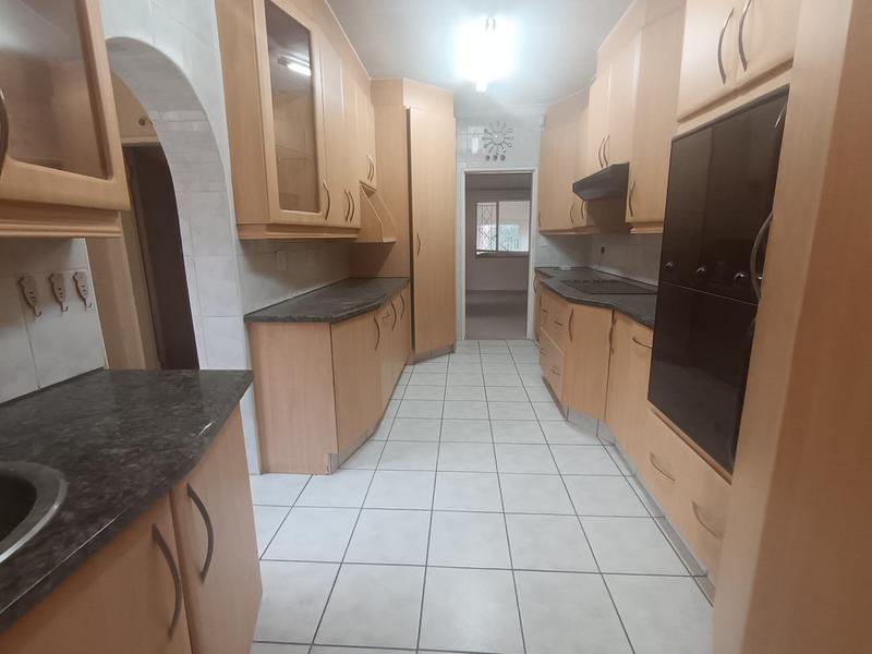 To Let 4 Bedroom Property for Rent in Edelweiss Gauteng