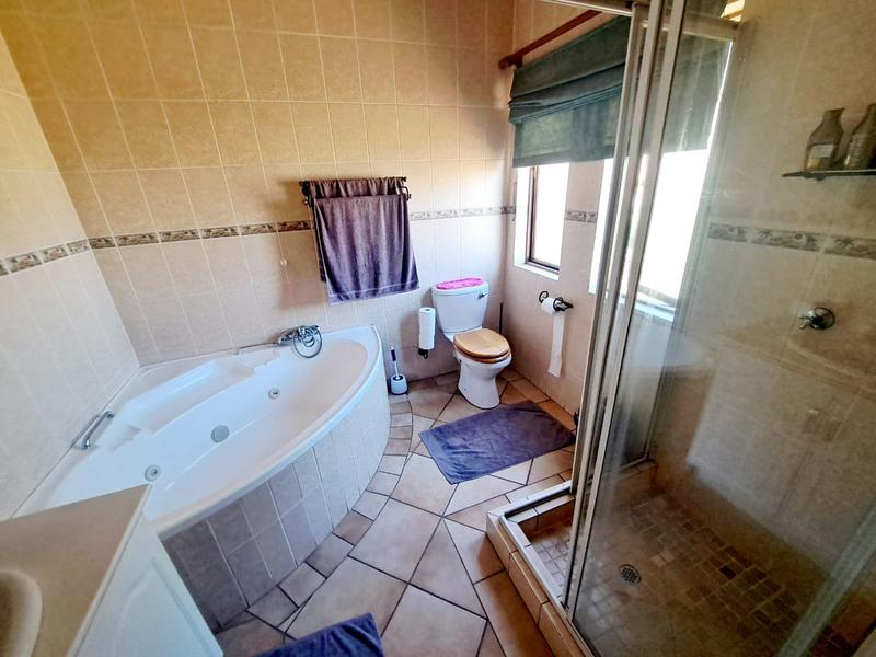 4 Bedroom Property for Sale in Highveld Gauteng