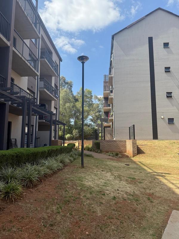To Let 2 Bedroom Property for Rent in Clubview Gauteng