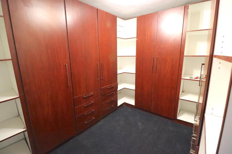 To Let 1 Bedroom Property for Rent in Petervale Gauteng