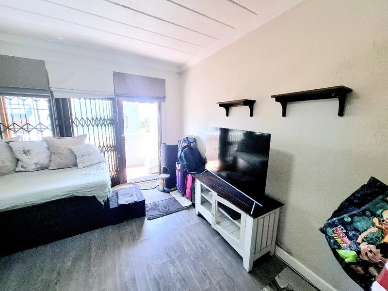 1 Bedroom Property for Sale in Morningside Gauteng